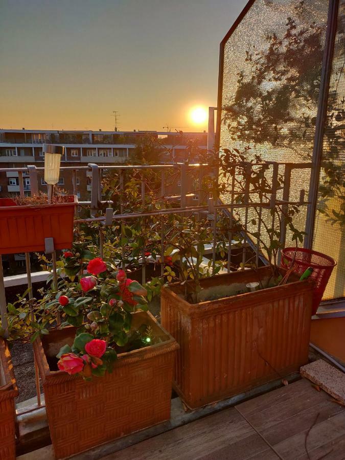 Exclusive Rooftop Apartment With Large Terrace In Solari/Tortona 밀라노 외부 사진